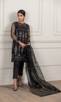 anum-jung-eid-edit-rtw-2020-13