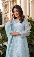 azure-luxe-embroidered-3pcs-2022-14