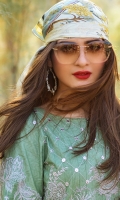 erum-khan-luxury-lawn-2021-22