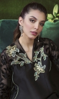 farah-talib-aziz-velvet-jewel-rtw-2020-36