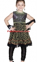 girls-party-wear-at-pakicouture-13