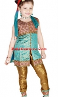 girls-party-wear-at-pakicouture-14