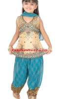 girls-party-wear-at-pakicouture-15