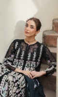 manara-luxury-lawn-2024-14
