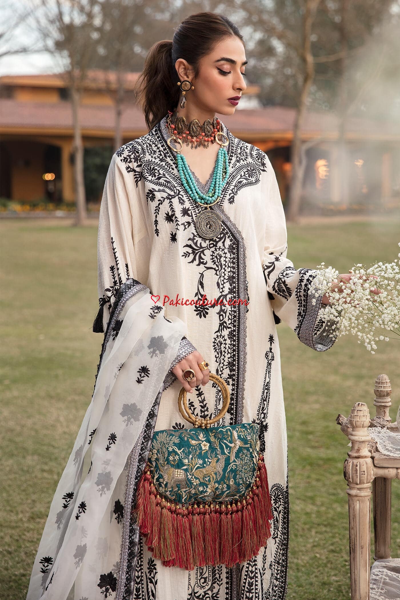 Nilofer shahid on sale online shop
