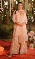 ochre-festive-pret-2025-1