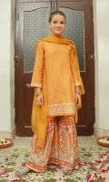 ochre-pret-luxury-festive-2024-19