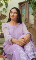 ochre-pret-luxury-festive-2024-4