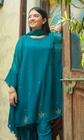 ochre-pret-luxury-festive-2024-6