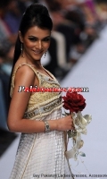 asian-bridal-latest-fashion-dress-2010-3