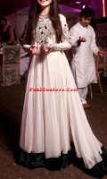 partywear-june-at-pakicouture-80 partywear-june-at-pakicouture-80