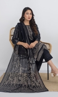 salina-black-white-lawn-2024-10