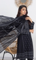 salina-black-white-lawn-2024-18