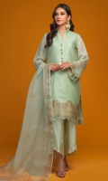 zaaviay-uraan-rtw-2020-13