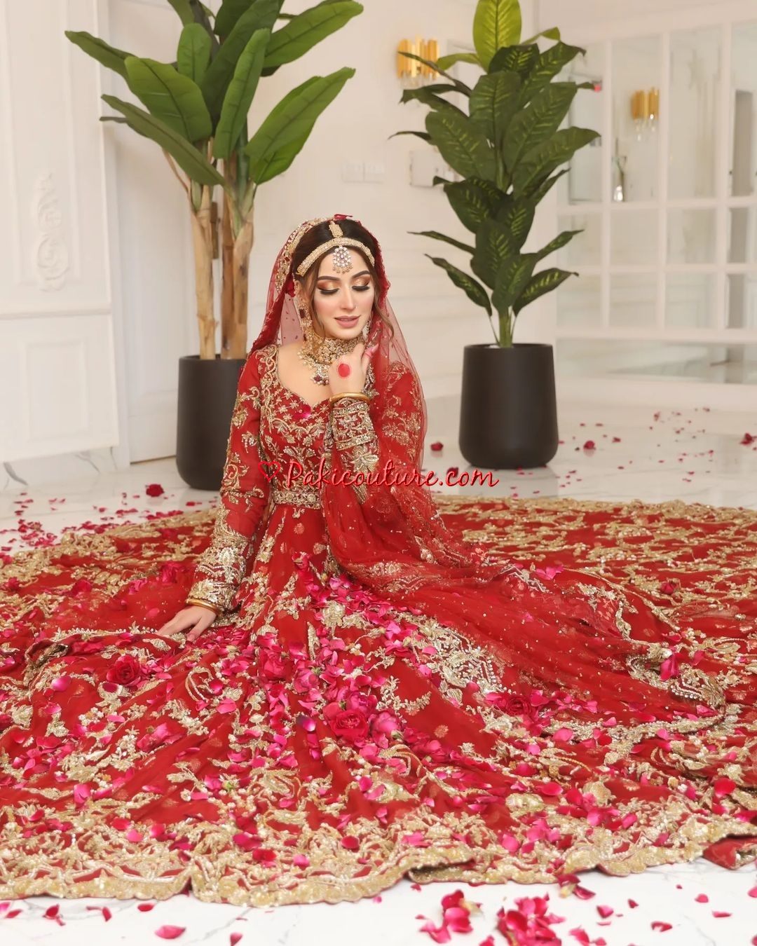indiantradition #bride #indianbride #indianwedding #photography  #indianfashion #indianculture #indianjewelry #he… | Pakistan kıyafetleri,  Kıyafet, Hint kıyafetleri