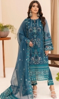 elegance-maher-un-nisa-festive-2023-22