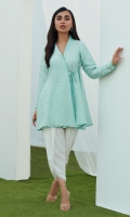 farah-talib-aziz-luxe-rtw-2025-23