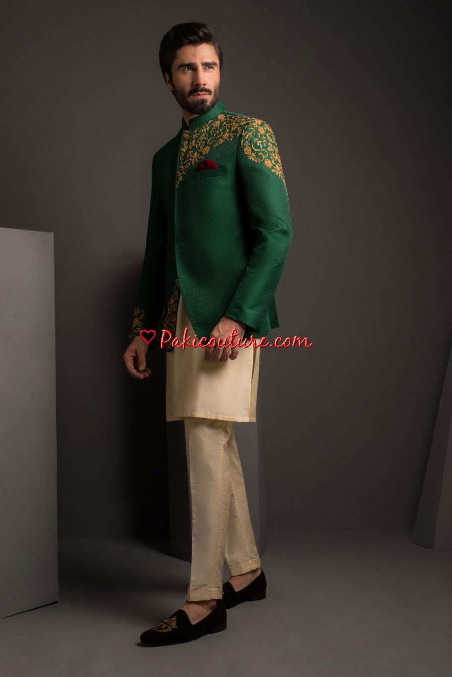 Mehndi Dresses for Groom 2023 - Superb Pakistani Men Mehndi Dresses
