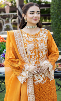 serene-luxury-lawn-2023-17