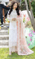 serene-luxury-lawn-2023-9