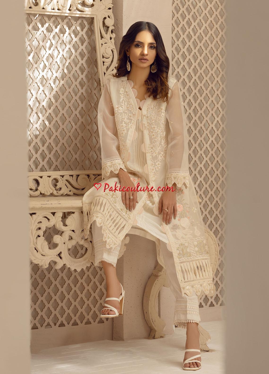Online Pakistani Suits | The Fashion Station | Fashion, Pakistani suits,  Designer dresses online
