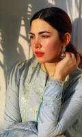 shurooq-luxury-lawn-2024-5