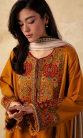 zara-shahjahan-coco-winter-2023-31